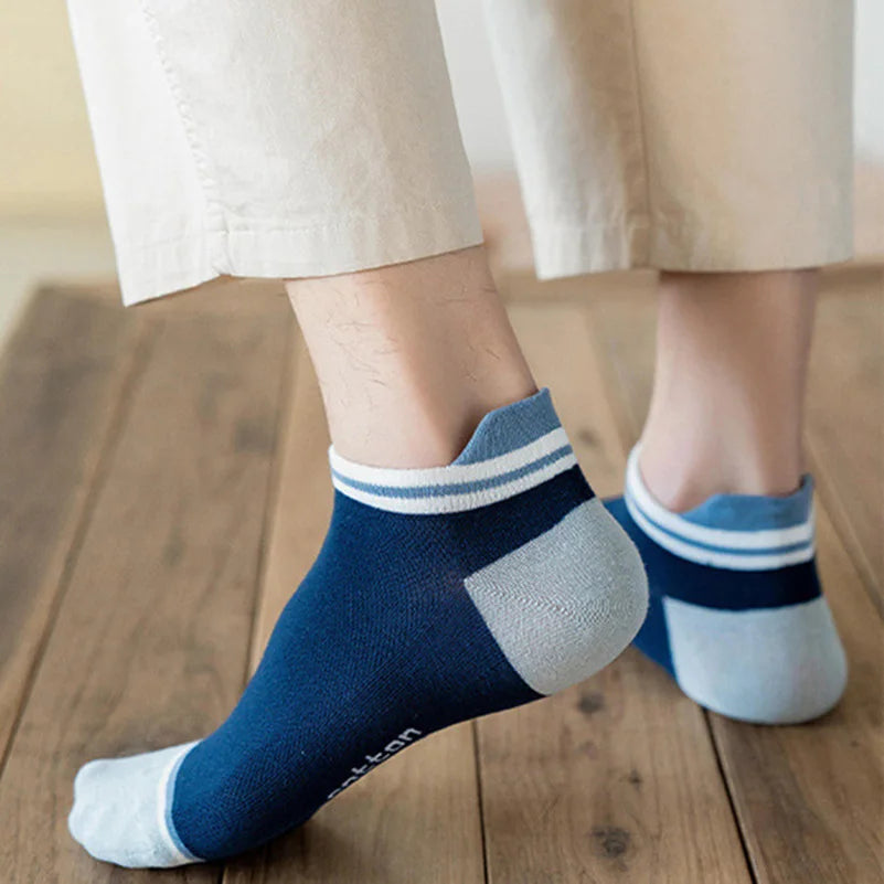 2 Pairs Mens Cotton Short Socks New Style Striped Sports Men Sock Soft Breathable Durable Spring Summer Male Ankle Socks for Boy