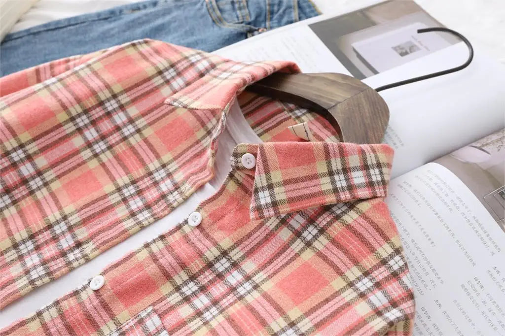 2025 New Fashion Loose Womens Plaid Shirt Fresh College Style Design Blouses And Tops Long Sleeve Casual Female Checked Clothes