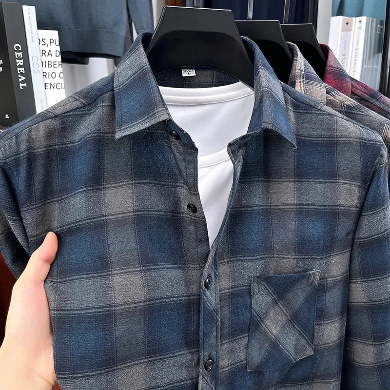 2025 Autumn New Men's Printed Striped Long Sleeved Shirt Casual Fashion Versatile Men's Top