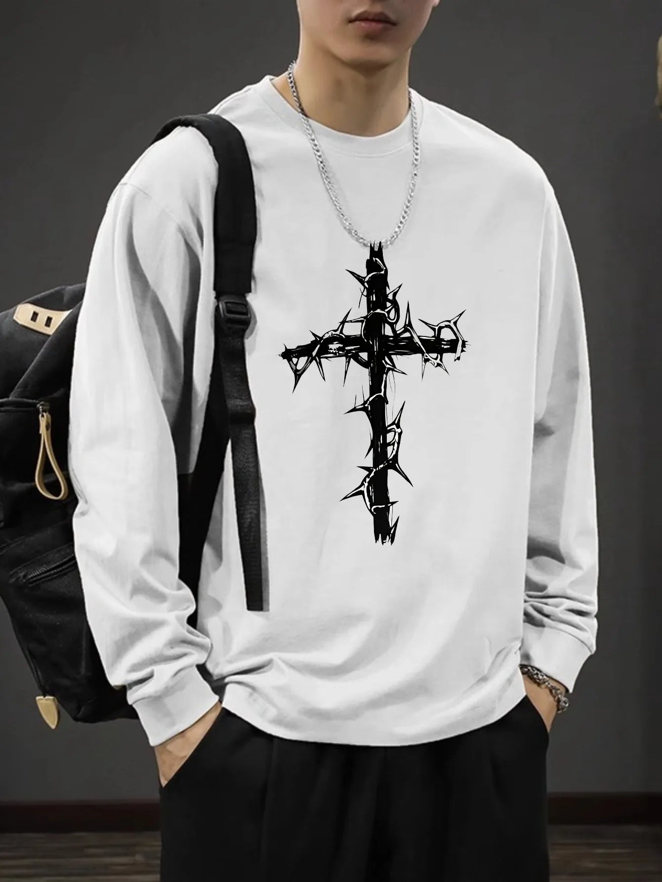 T-shirt for Men Summer Cross of Thorns Suitcase Men's T-shirts Long-sleeved Dark Hip-hop Men's oversize t-shirt Y2k T Shirt Tops