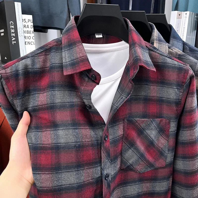 2025 Autumn New Men's Printed Striped Long Sleeved Shirt Casual Fashion Versatile Men's Top