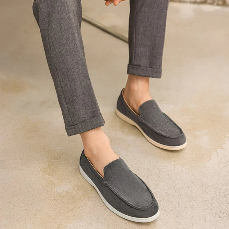 Men's Casual Shoes Suede Leather Loafers Classic British Style Men Shoes Lightweight Soft Moccasins Male Slip on Driving Flats