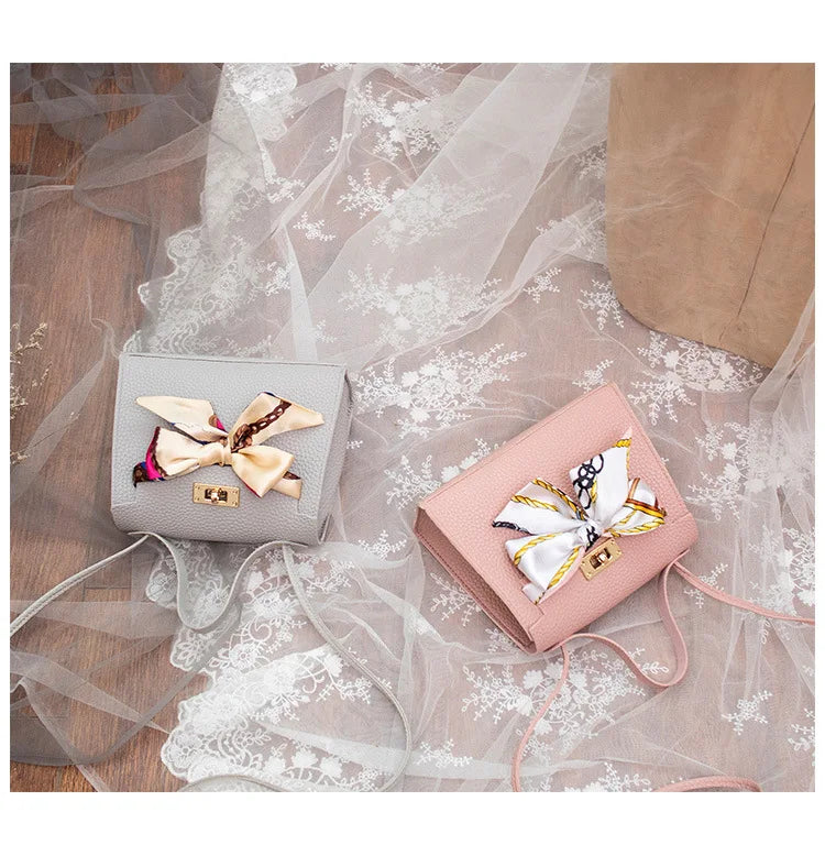 2024 New Women Ribbon PU Leather Bow Decor Mini Flap Hangbag Ladies Fashion Wallet Shoulder Messenger Crossbody Bag Totes Wallet