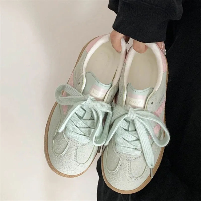 Women's Sneakers Fashion Lace Up Vulcanized Shoes Luxury Tennis Training Shoes for Women Casual Sports Running Shoe Ladies Shoes