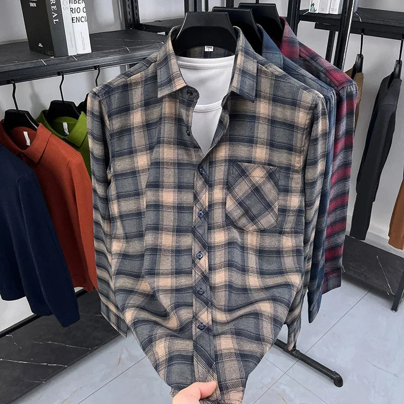 2025 Autumn New Men's Printed Striped Long Sleeved Shirt Casual Fashion Versatile Men's Top