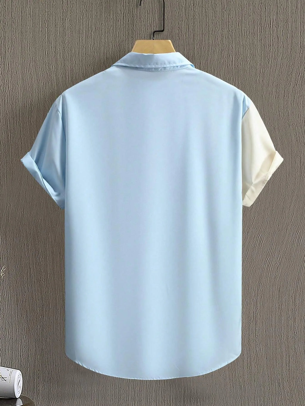 The new men's short-sleeved shirt for summer 2025 features a casual fashionable comfortable and soft 3D pattern print