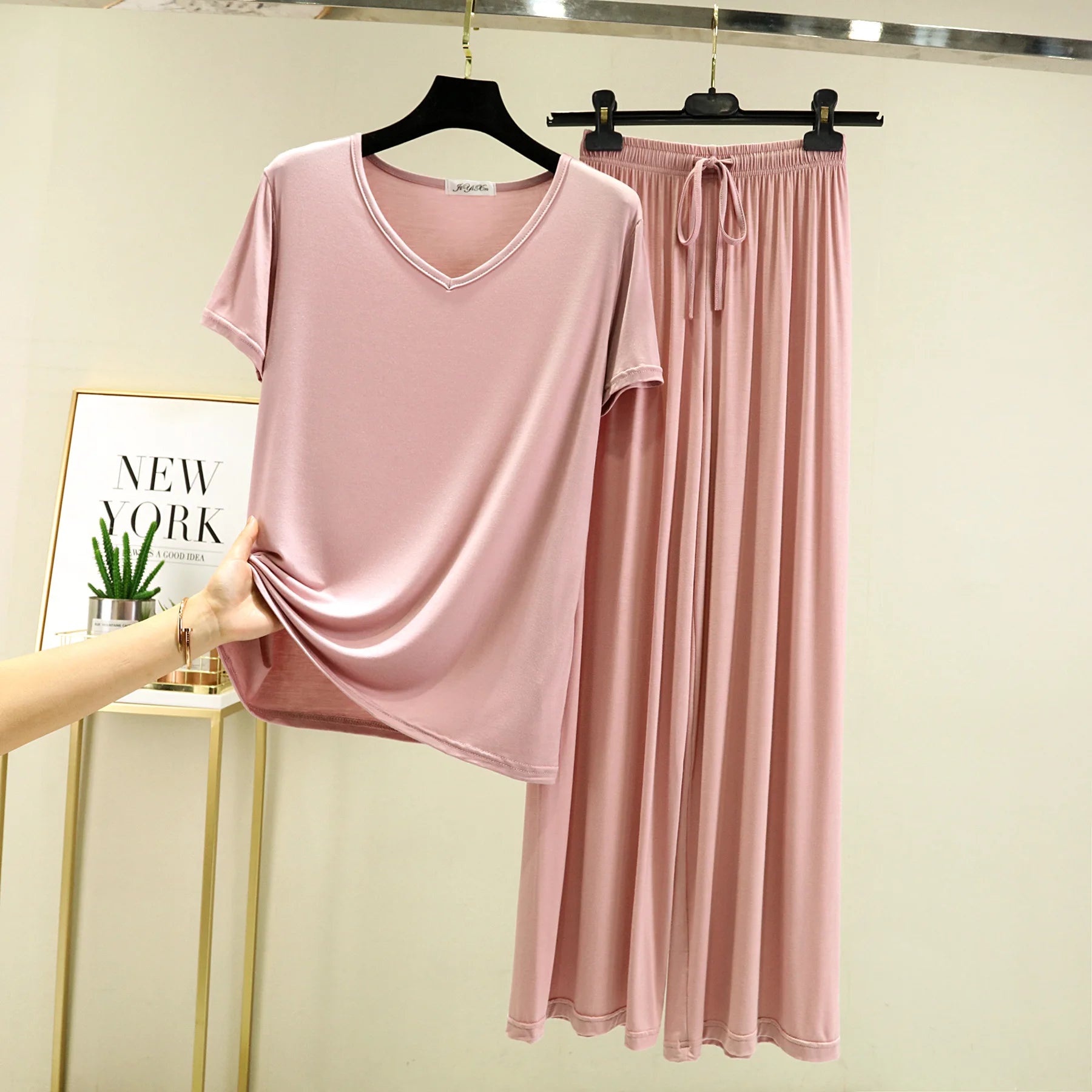 Modal Homewear 2pcs Pajamas set Short sleeve Tops and Trousers Solid color Casual Loose Sleepwear suit Plus size Nightwear