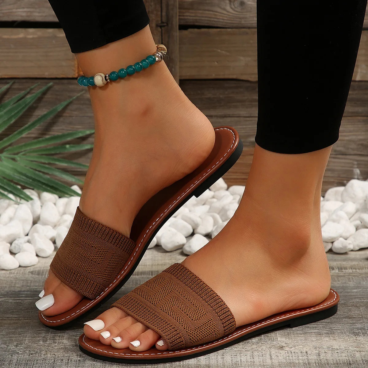 Women's Sandals 2025 Summer Luxury Fashion Flat Sandals Brown Designer Open Toe Non-Slip Outdoor Beach Slippers Slides Women