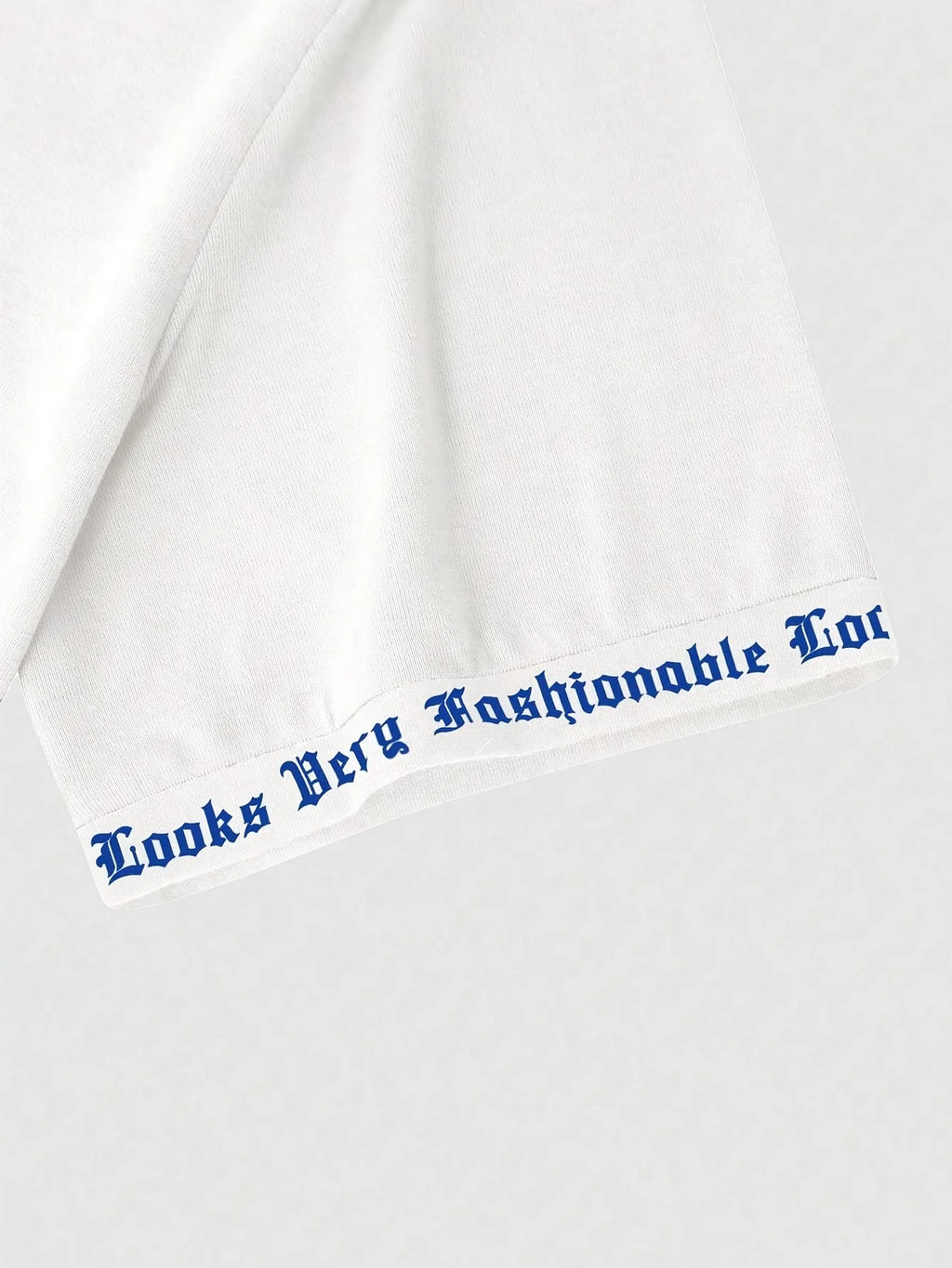 The 2025 summer new men's T-shirt 3D letter print casual loose solid-color basic coat with American style