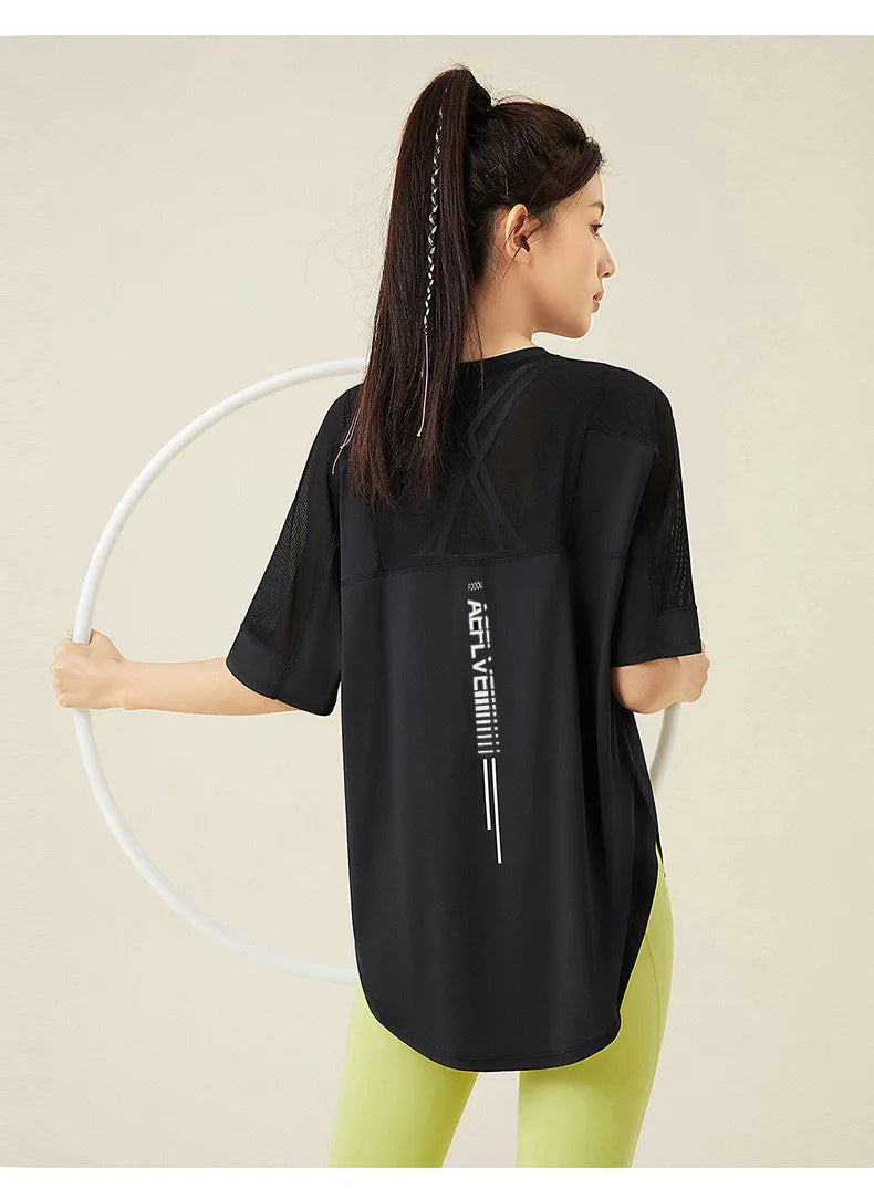 Yoga Clothes Women's Running and Fitness Clothes Hip Covering Long Sports T-shirt Loose Plus Size Short Sleeved Sports Top