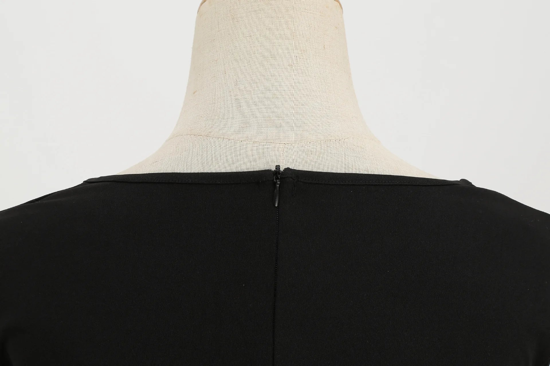 Elegant Digital Print Long Sleeve round Neck Dress with Belt Midi Skirt Large Swing Christmas Theme Cross-Border Knitted Fabric