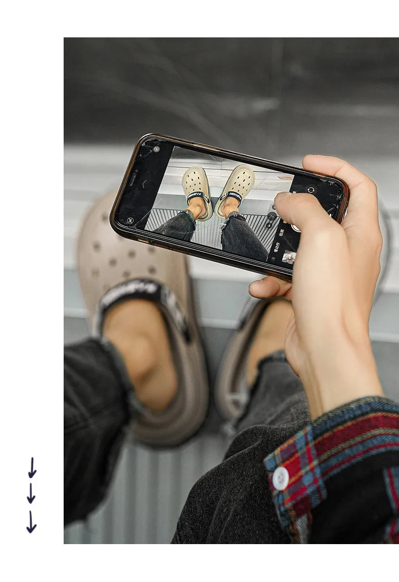 Summer Men Sandals Light EVA Men's Casual Shoes Platform Hole Shoes Clogs Men Home Garden Outdoor Male Beach Slippers Big Size