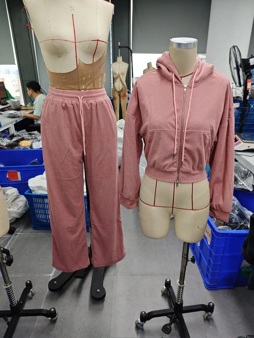 Ladies Casual Sport Two-Piece Set Hoodie And Pants with Drawstring Tightening Design Solid Color