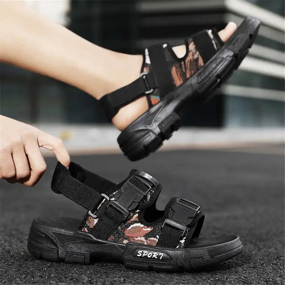 Open From The Back Light Men Shoes Summer Chinese Slippers Barefoot Sandal Sneakers Sport Low Prices Bascket Brand Name