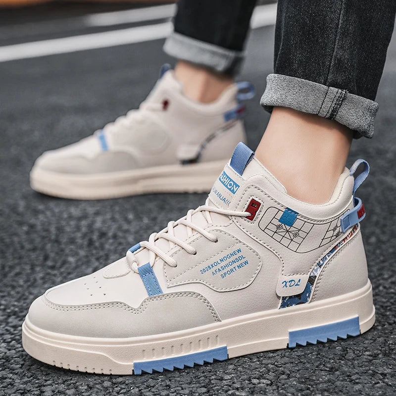 Mens Board Shoes 2025 Winter Comfortable Thick Soled Non Slip Casual Smeakers Student Street Warm Winter Cotton Shoes for Men