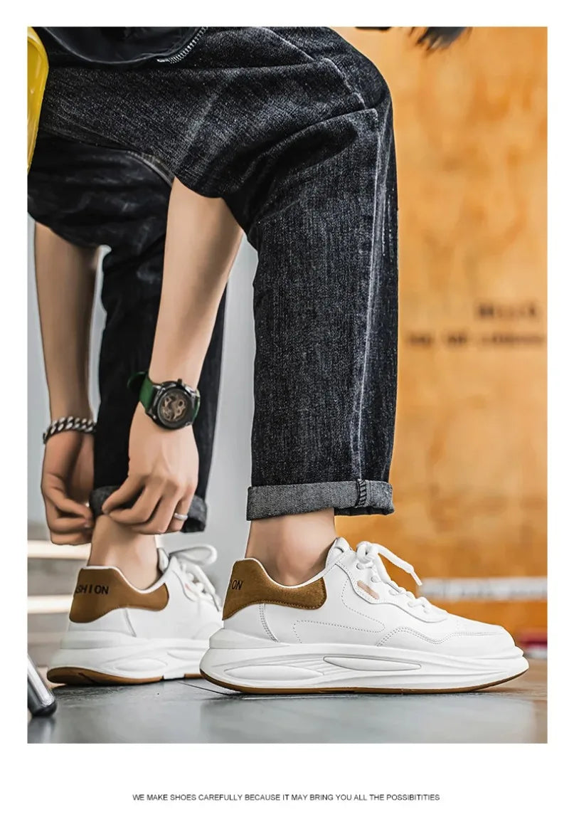 New Outdoor Casual Sports Shoes for Men Leather Fashion Non-slip Wear-resistant Four-season Men Shoes Student Trendy White Shoes