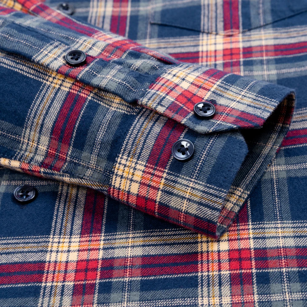 Men's Flannel Shirt Long Sleeve Plaid Button Down Shirts Regular Fit Casual Work Soft Cotton Tops Family Gathering with Pocket