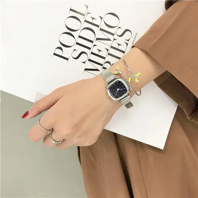 New Square Watch Women Retro Fashion Ladies Quartz Wrist Watch Student Simplified Netbelt Watch Relojes Para Mujer Clock Gift