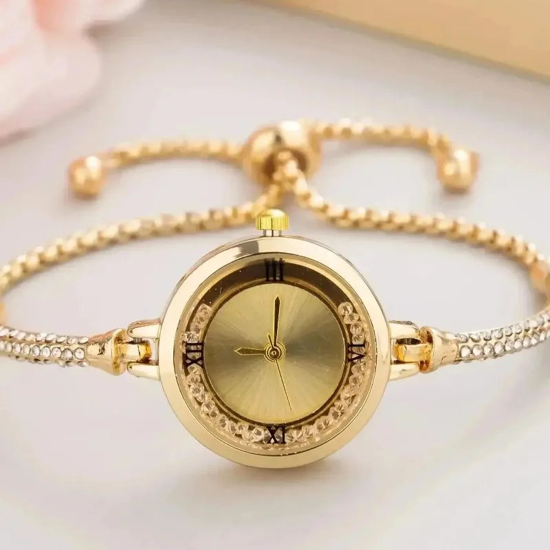 Fashion Women's Wristwatch Gold Bracelet Small Dial Elegant Watch New Cute Women Steel Bracelet Watch Quartz Wristwatch