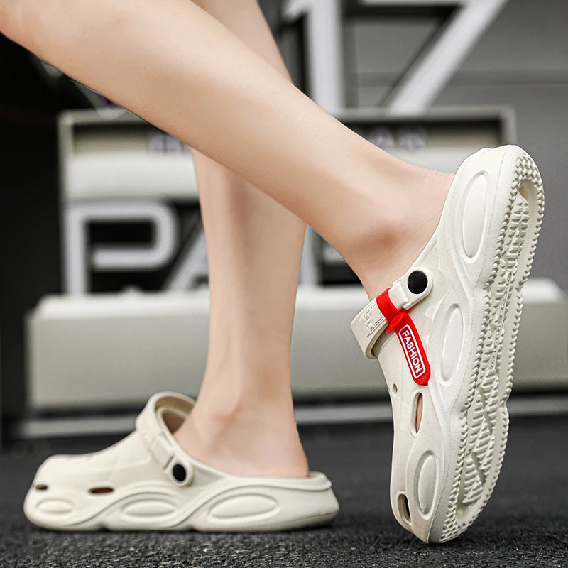 2024 New EVA Men's Clogs Shoes Lightweight Plastic Clog Male Fashion Letters Beach Working Sandals With Men Clogs& Mules