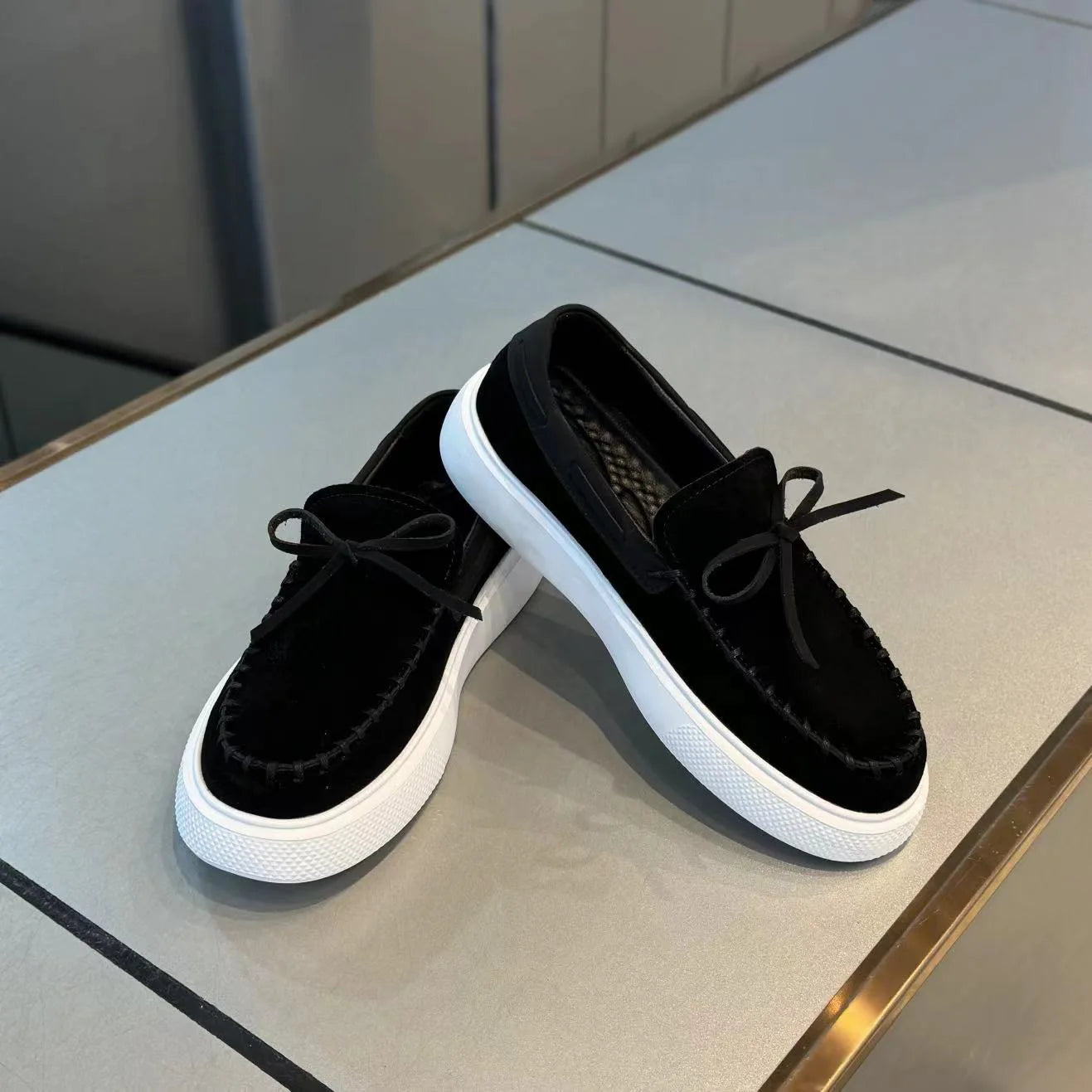 Trend Men's Shoes Retro Loafers Slip on Flats 2025 New Trend Spring Autumn Platform Suede Shoes Soft Sole Driving Shoes for Men