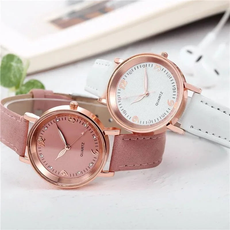 Light Luxury Luminous Quartz Wristwatches for Women Elegant Leather Band Analog Quartz Watches Casual Versatile Watches
