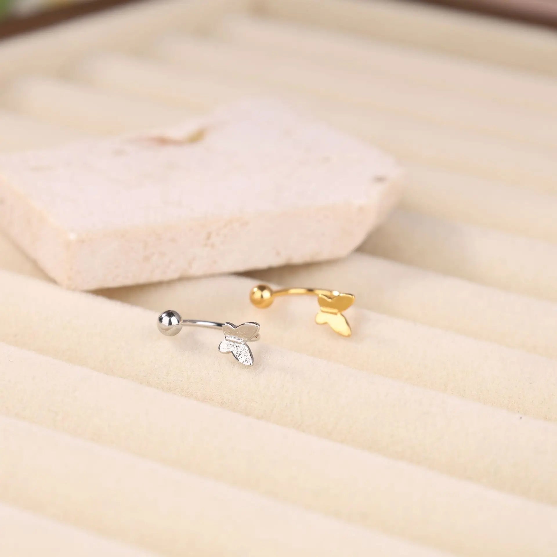 1Pc Simple Butterfly Nose Ring, 18K Gold Plated Stainless Steel Piercing Jewelry for Women Daily Wear Body Piercing Accessory