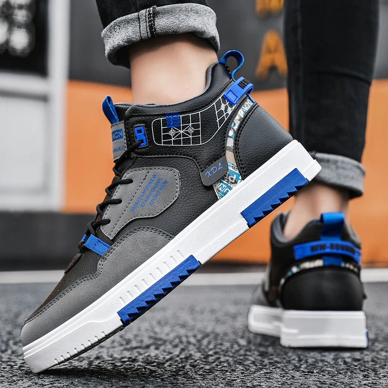 Mens Board Shoes 2025 Winter Comfortable Thick Soled Non Slip Casual Smeakers Student Street Warm Winter Cotton Shoes for Men