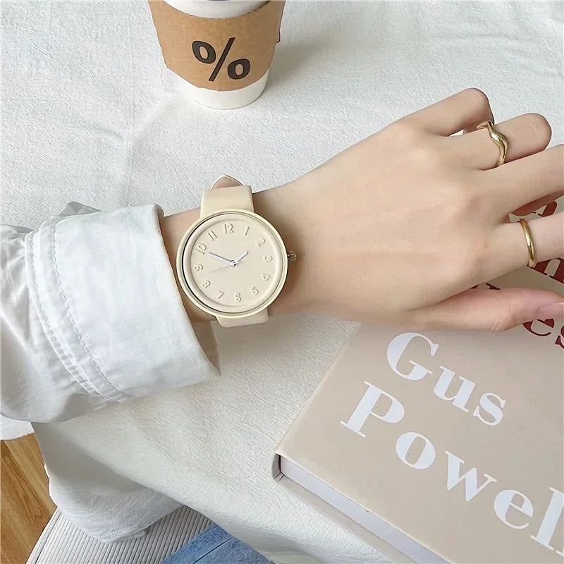 Fashion Simple Women Quartz Watch Ins Student Man and Women Style Round Leisure Vintage Wristbatch Relogio Feminino Reloj Mujer