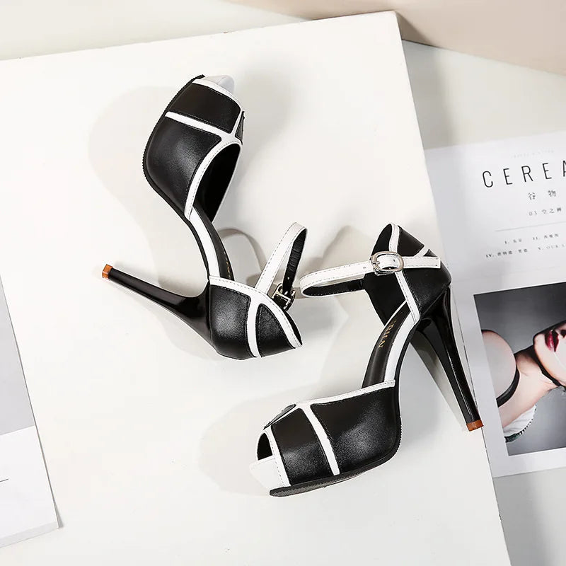 Shoes for Women Summer Hollow Buckle Women's Fashion Peep Toe Fashion High Heels Classic Banquet Female Sandals 34-41