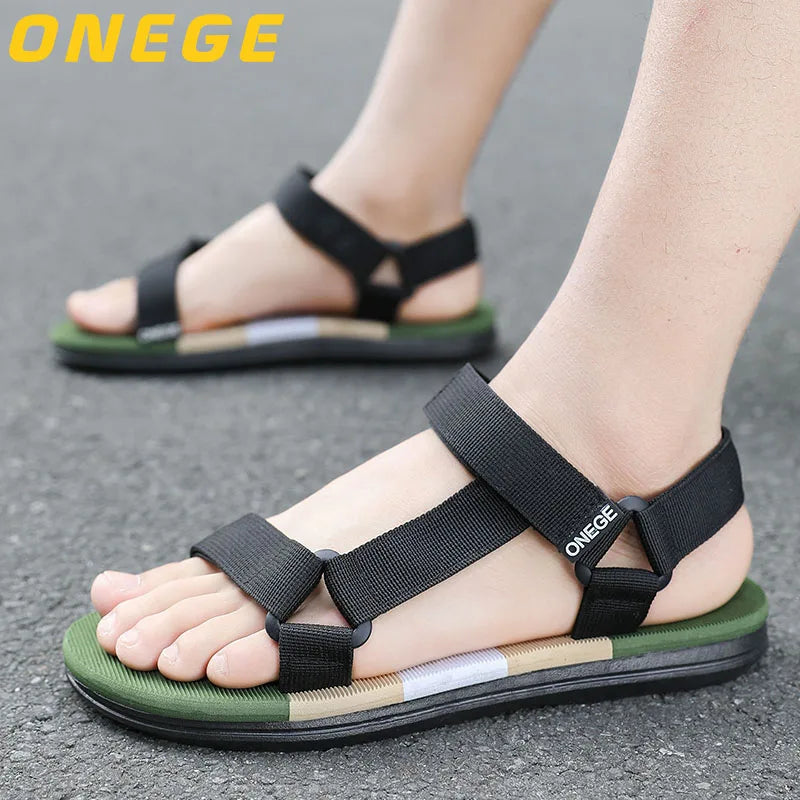A Pair of Simple and Lightweight Beach Shoes, New Driver's Youth Sports Sandals, Men's Wear-Resistant, Non-Slip, Outdoor Soft-Soled, Anti-Odor Casual Shoes
