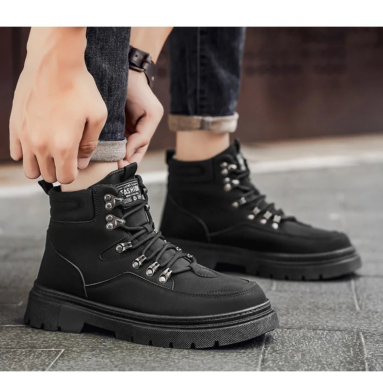 New Men's Leather Boots Brand Retro Comfortable Boots for Men 2025 Fashion High Top Non Slip Casual Shoes Business Work Shoes