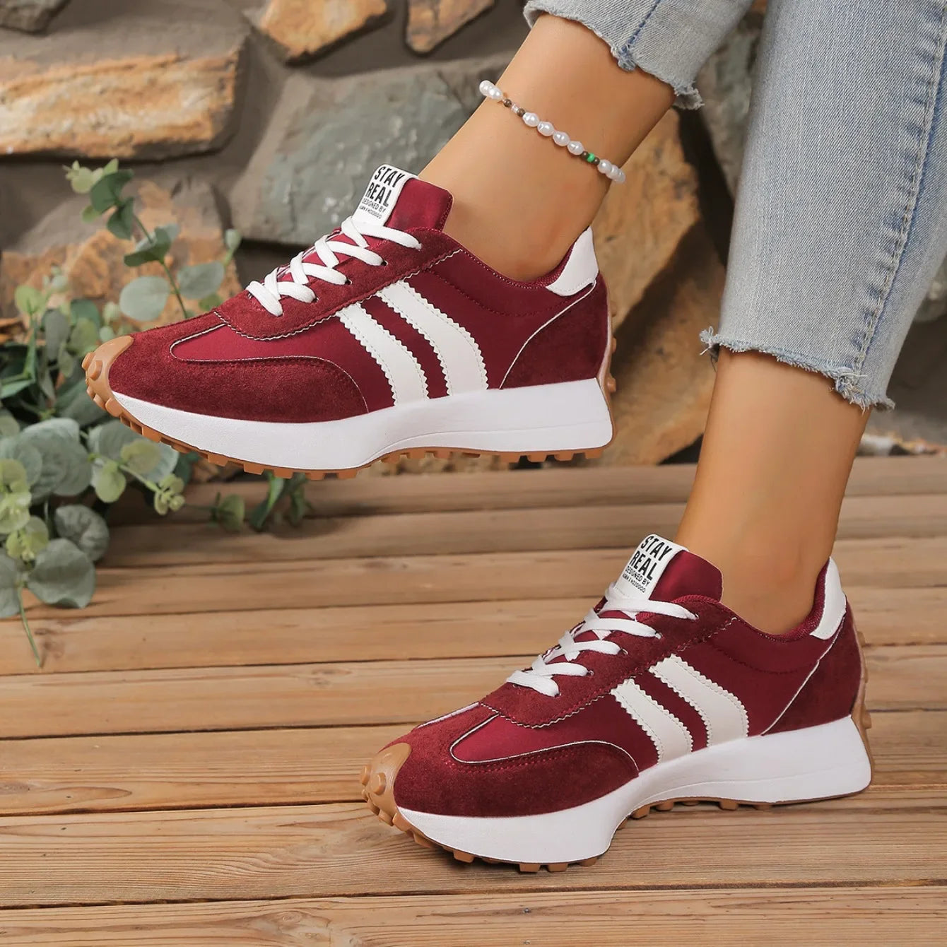 Spring Thick Bottom Women Sneakers 2025 Summer Casual Patchwork Leather Sneakers Women Outdoor Casual Comfortable Shoes Ladies