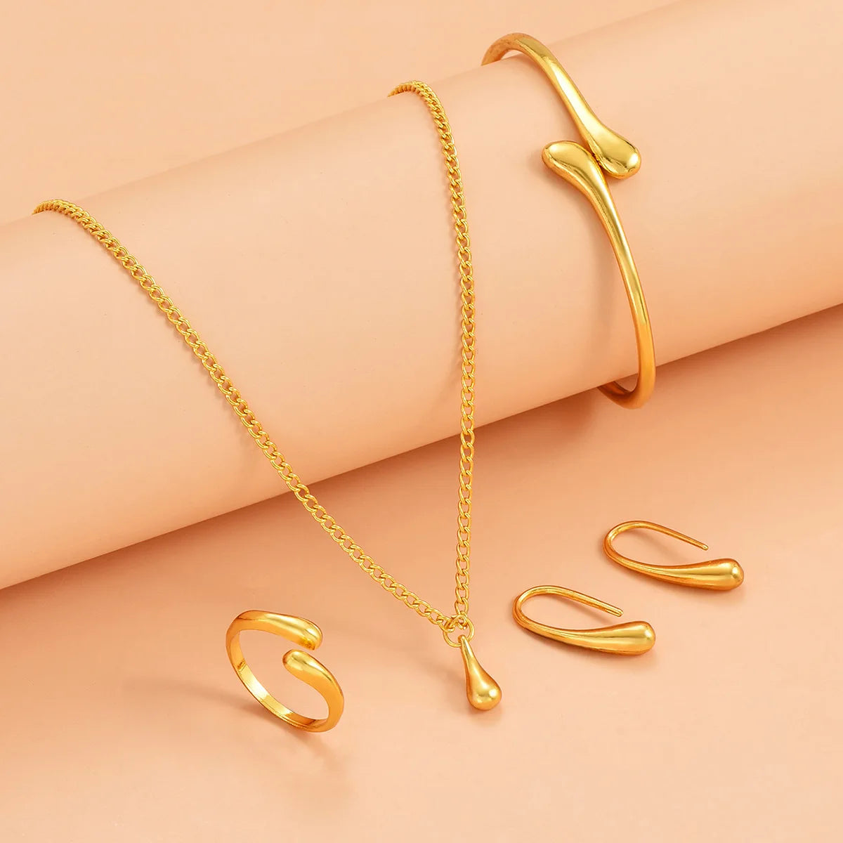 Europe and America  Accessory Water Drop Necklace Four-Piece Set Fashion Bracelets Rings Earrings Necklace Paty Jewerly Set Gift