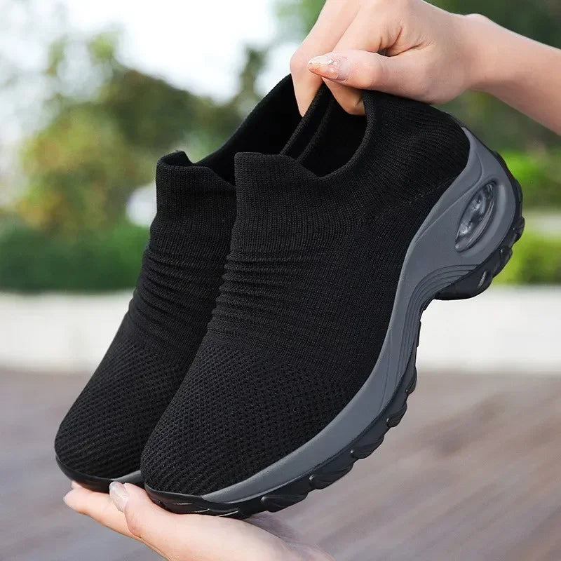 Fashion Women's Casual Sneakers Summer Comfort Mesh Running Shoes Breathable Cushion Black Sneakers for Women 2026 Student Shoes