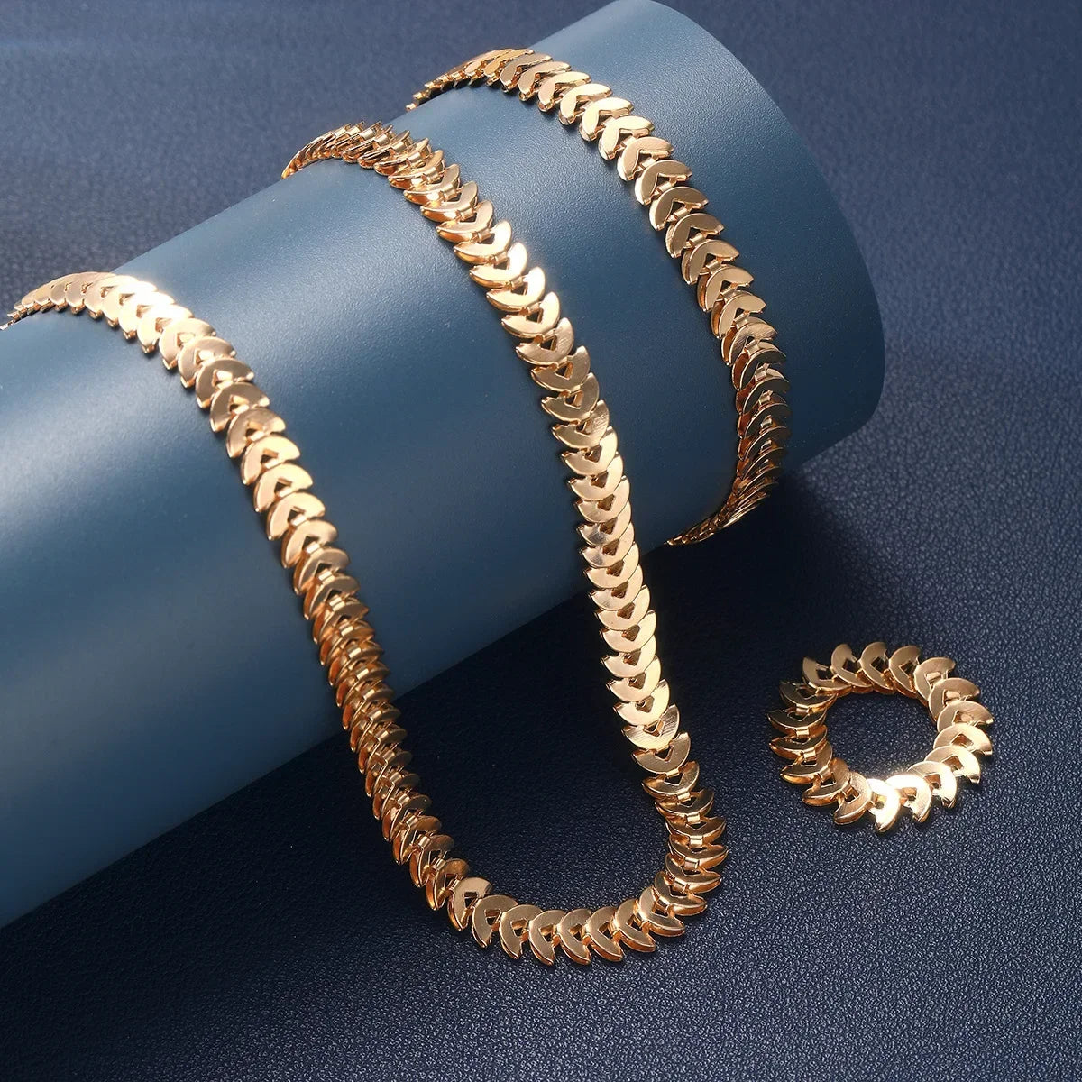 Europe and America  Accessory Water Drop Necklace Four-Piece Set Fashion Bracelets Rings Earrings Necklace Paty Jewerly Set Gift