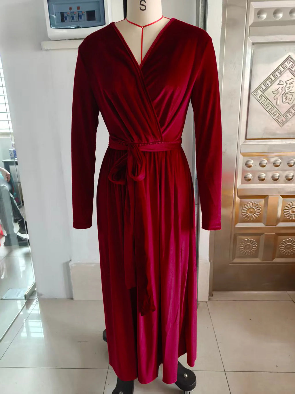 Elegant Women's German Velvet Long Sleeve Dress Autumn Winter New Slim Fit Fashion Waist Tie Female Bridesmaid Long Pocket Dress