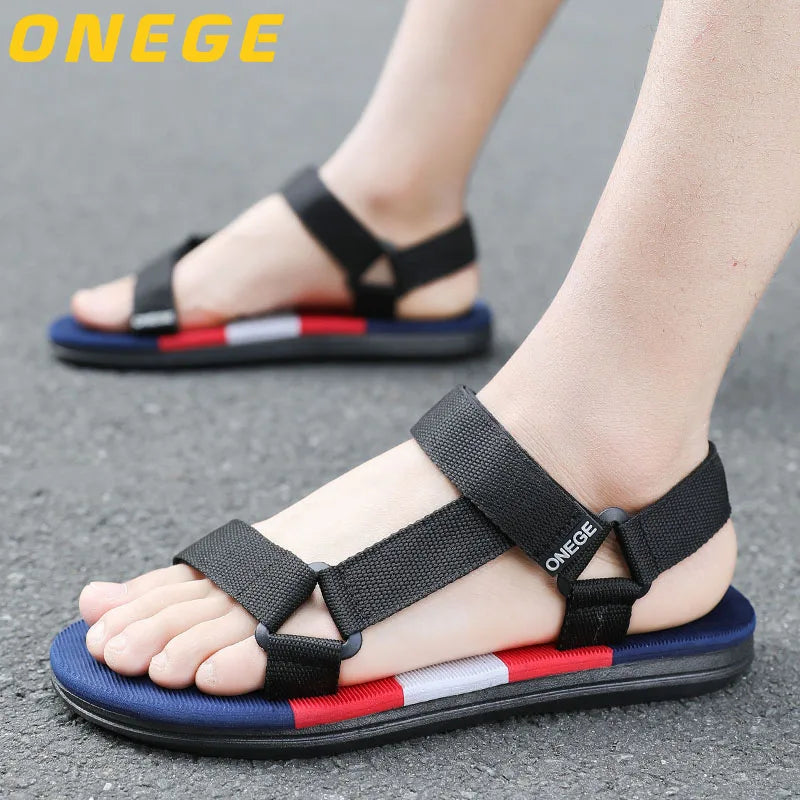 A Pair of Simple and Lightweight Beach Shoes, New Driver's Youth Sports Sandals, Men's Wear-Resistant, Non-Slip, Outdoor Soft-Soled, Anti-Odor Casual Shoes