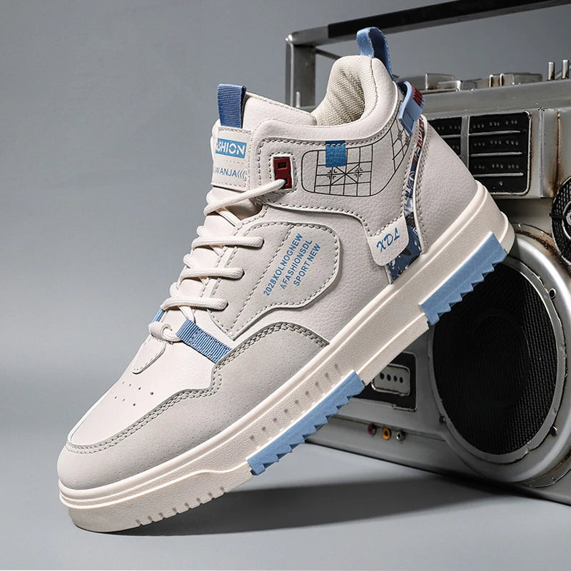 Mens Board Shoes 2025 Winter Comfortable Thick Soled Non Slip Casual Smeakers Student Street Warm Winter Cotton Shoes for Men