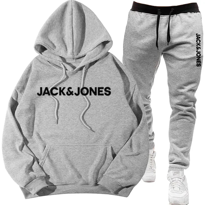 Two sets of men's sportswear for autumn/Winter 2025, including a sweatshirt and two sets of fitness jogging pants with wool caps