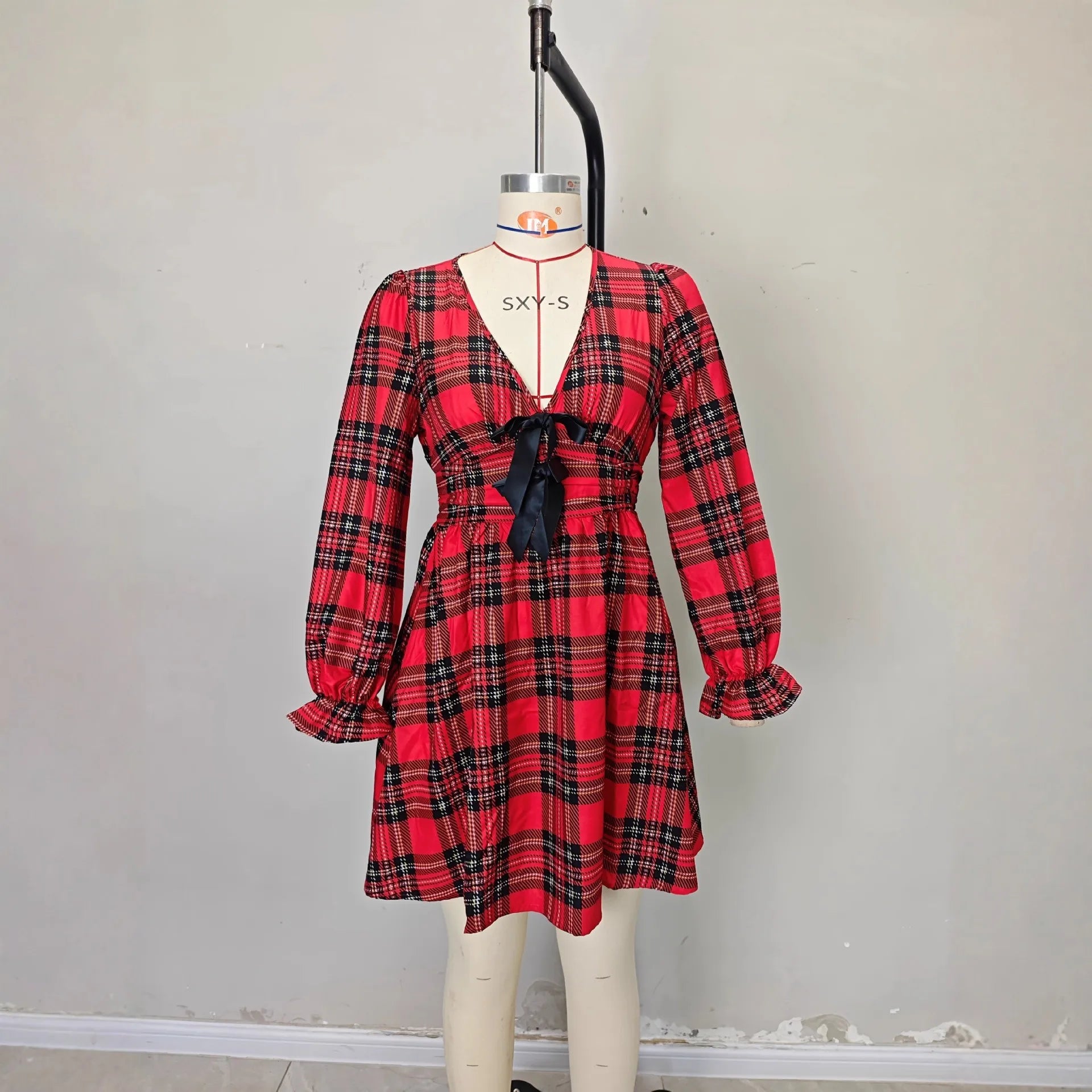 Women Plaid Dress Long Sleeve V Neck Bow Tie High Waist A Line Mini Dress Vintage Tartan Skater Dress Autumn Outfit