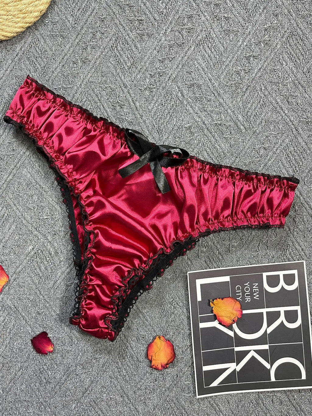 Women's Sexy Lingerie Set Black Lace Trim Strapless Tube Top + Shorts Solid Color Outfits Chest Wrap Backless Crop sleepwear