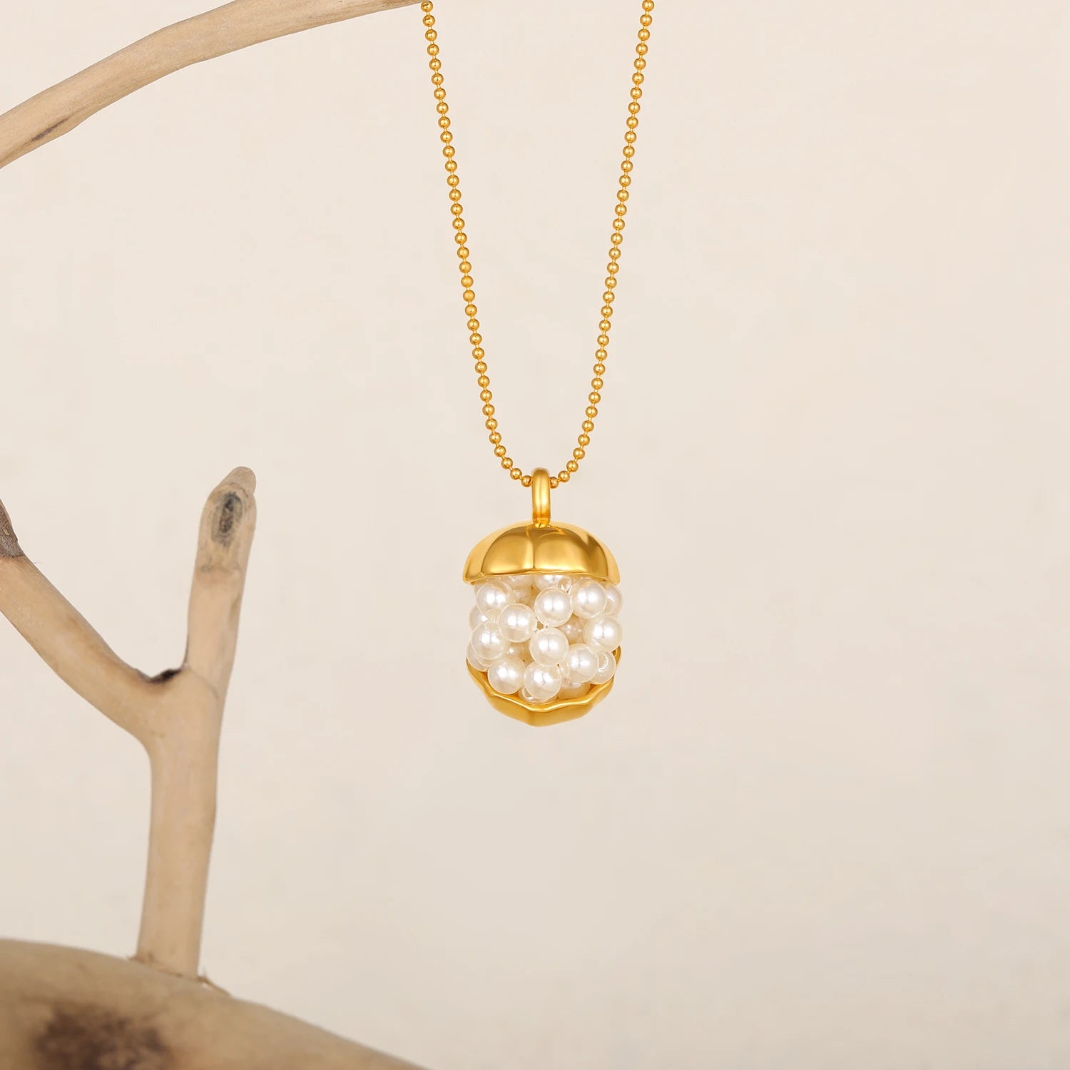 18K Gold Plated Pearls Pendant Necklace Waterproof Stainless Steel Round Bead Chain Chunky Geometric Femal Party Jewelry Gifts