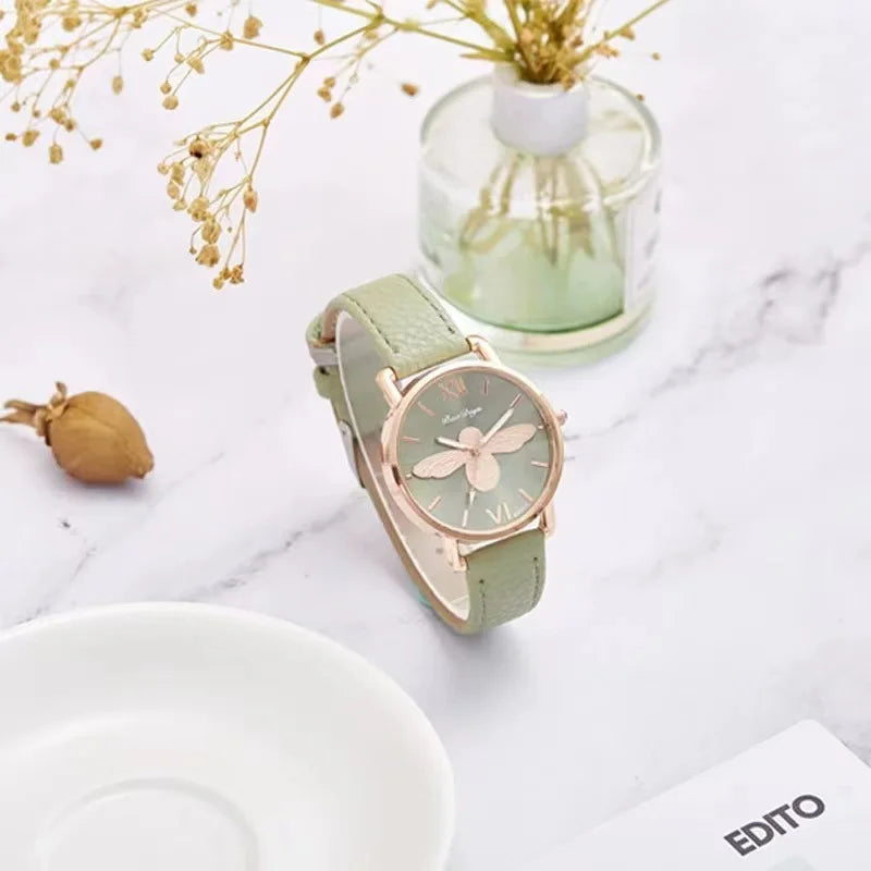Simple Cute Womens Watches Ladies Fashion Bee Watch New Simple Casual Womens Analog WristWatch Bracelet Gift Relogios Feminino