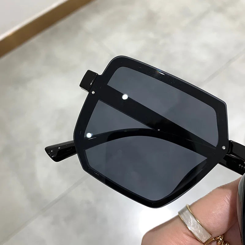 Vintage Women Large Frame Square Sunglasses Men Luxury Sun Glasses Brand Design Trendy Eye Glasses UV400 Shades Driving Goggle