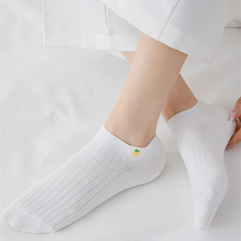 Solid Color White Short Socks Women Casual Cotton Breathable Low Cut Ankle Socks College Style School Students Kawaii Cute Socks