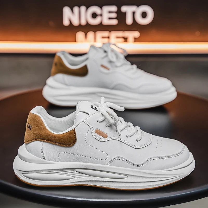 New Outdoor Casual Sports Shoes for Men Leather Fashion Non-slip Wear-resistant Four-season Men Shoes Student Trendy White Shoes