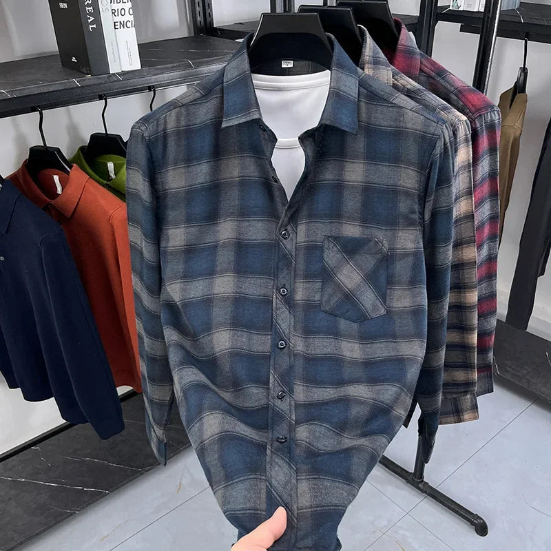 2025 Autumn New Men's Printed Striped Long Sleeved Shirt Casual Fashion Versatile Men's Top