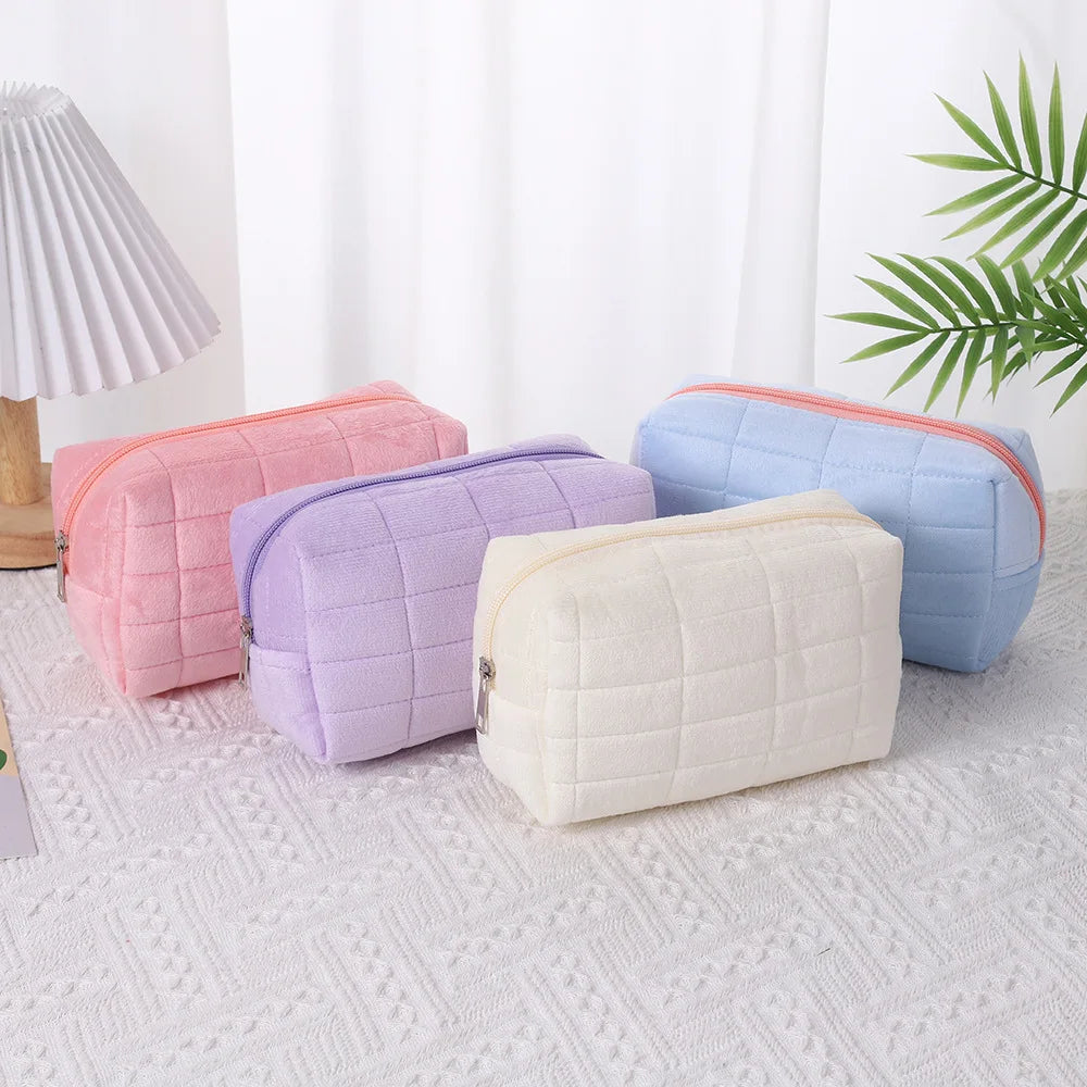 Cosmetic Bag Plush Pink Makeup Pouch Large Capacity Travel Toiletry BagOrganizer Makeup 2025 Storage Female Travel Wash Pouch