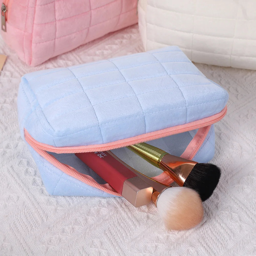 Cosmetic Bag Plush Pink Makeup Pouch Large Capacity Travel Toiletry BagOrganizer Makeup 2025 Storage Female Travel Wash Pouch